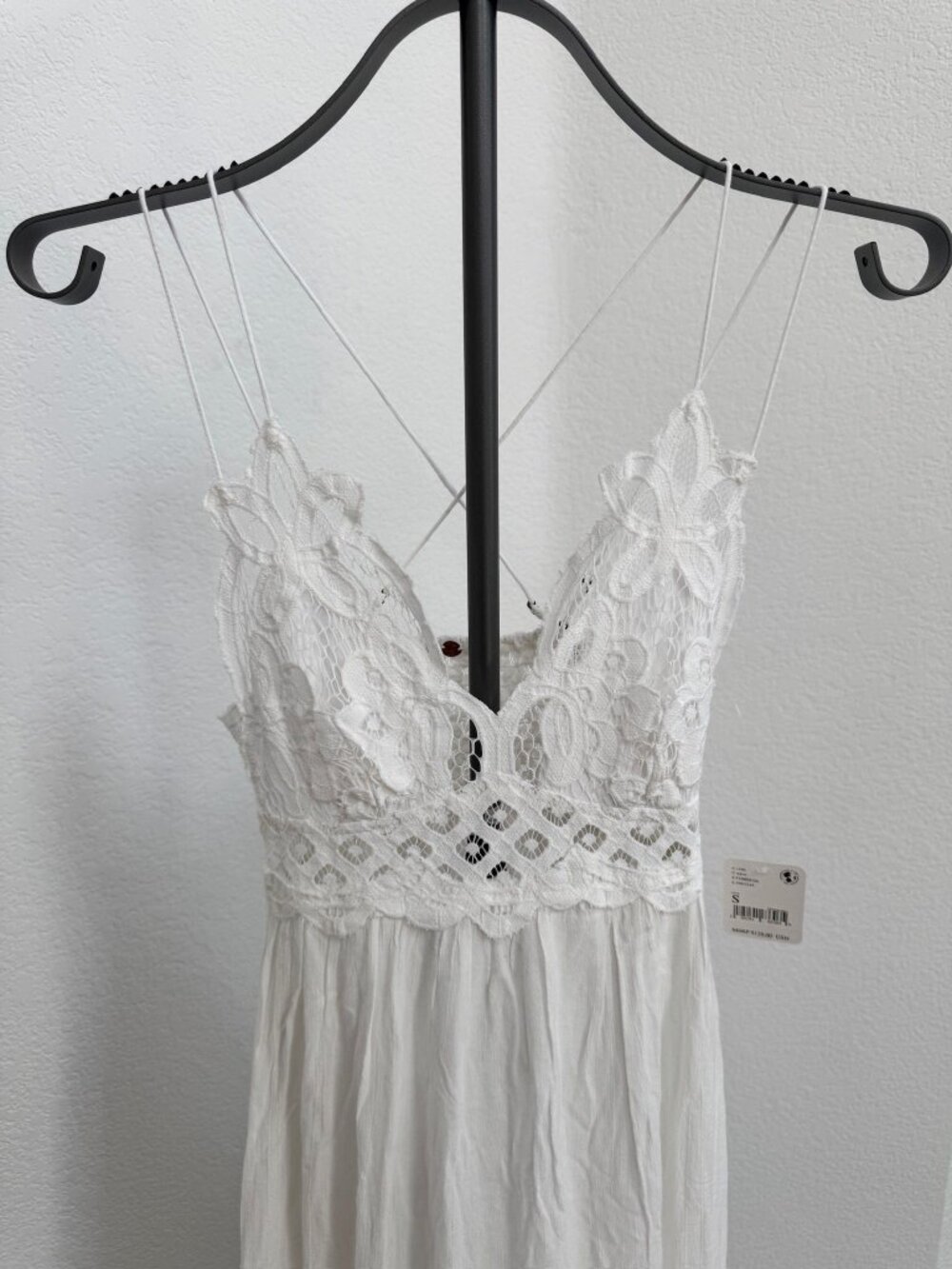 Free People Intimately White Lace Boho Maxi Dress Open Back Size S NWT - Picture 3 of 12